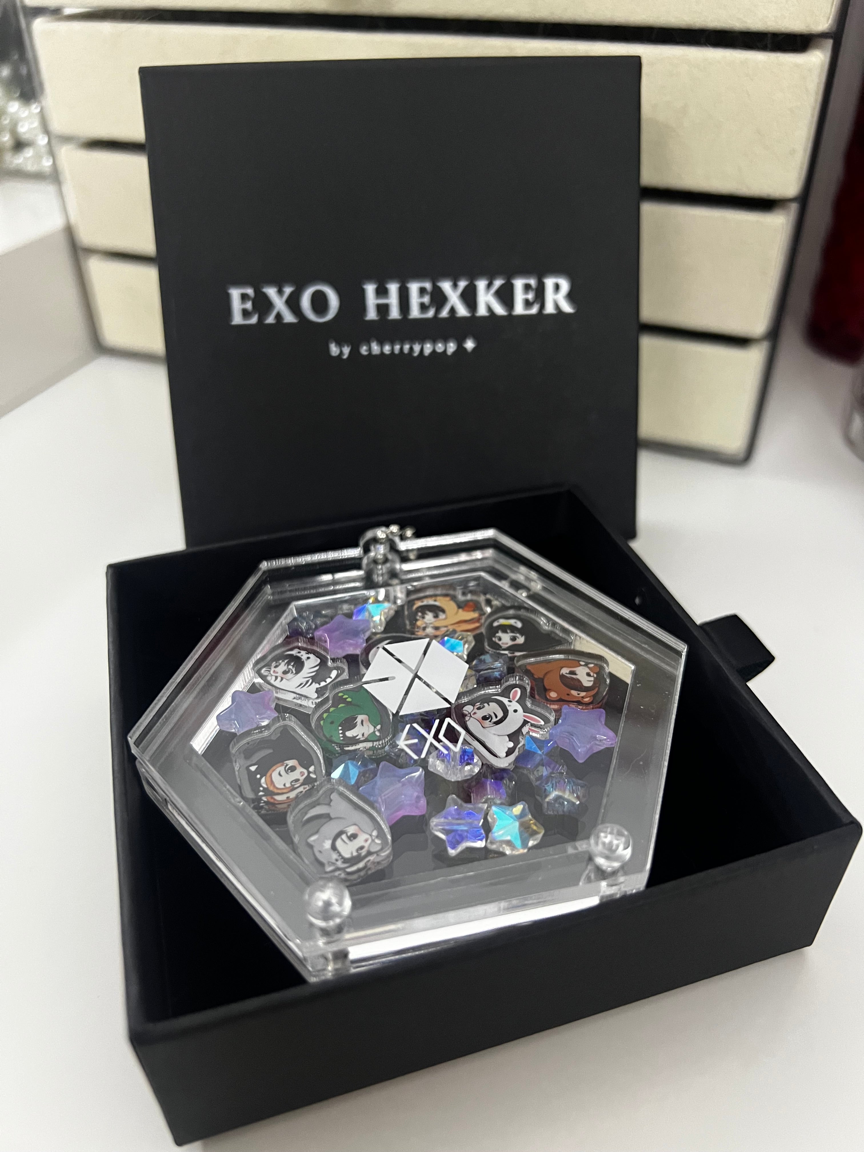EXO HEXKER • Limited Drop
